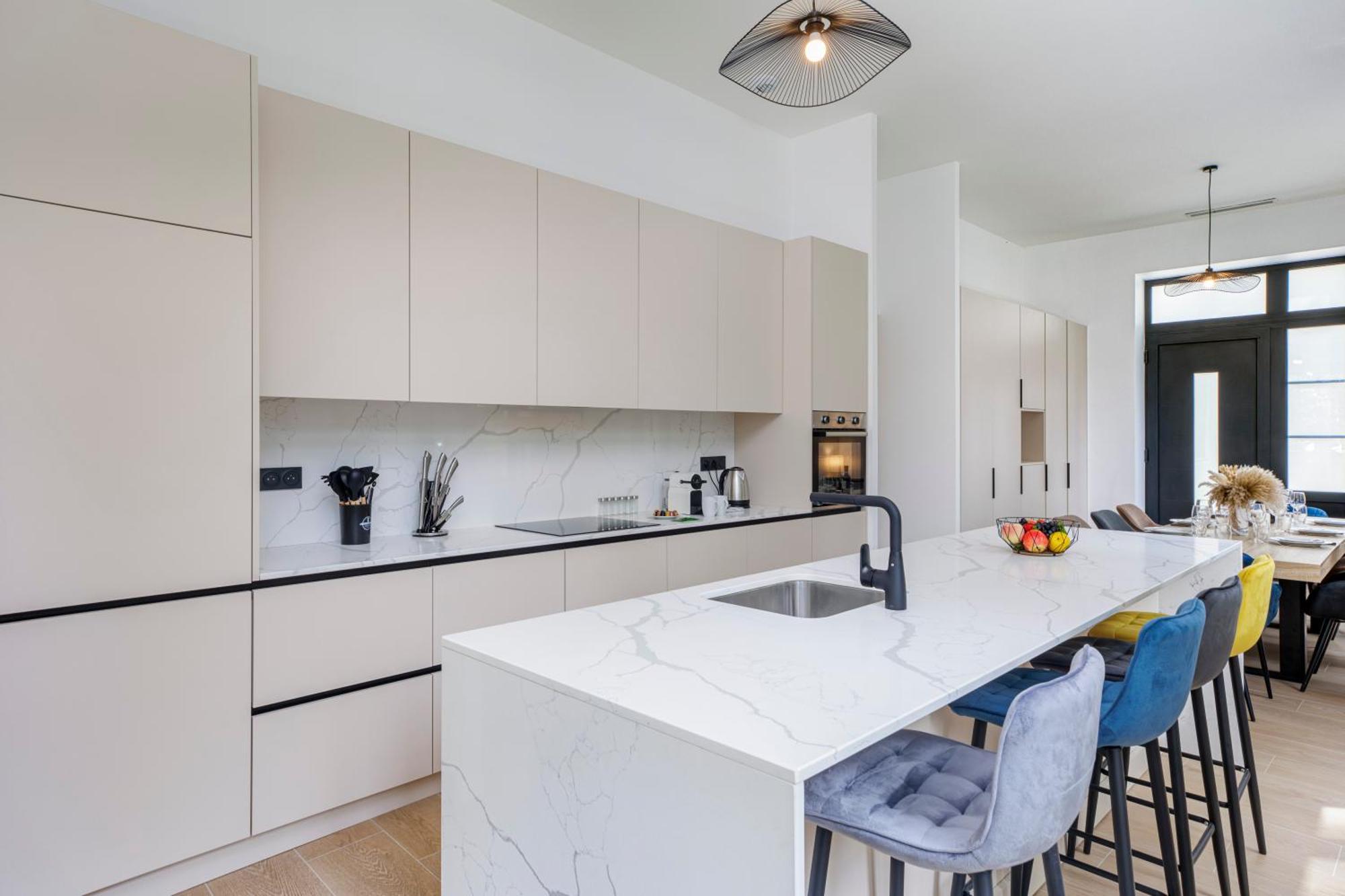 1 - Grand Appartement Spacieux Dans Un Chateau Du 17Eme Siecle, A 15Min De Lyon Vourles Buitenkant foto