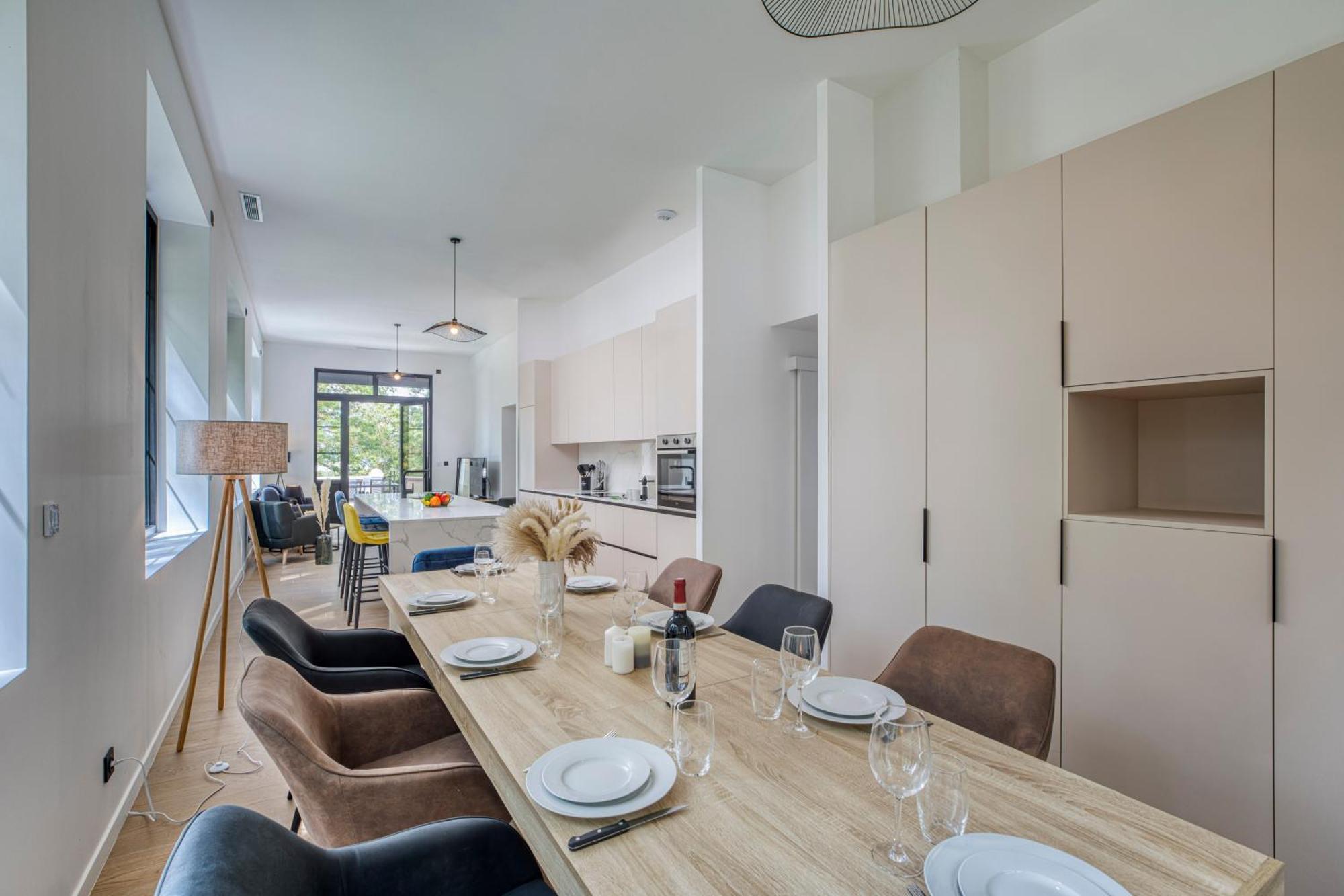 1 - Grand Appartement Spacieux Dans Un Chateau Du 17Eme Siecle, A 15Min De Lyon Vourles Buitenkant foto
