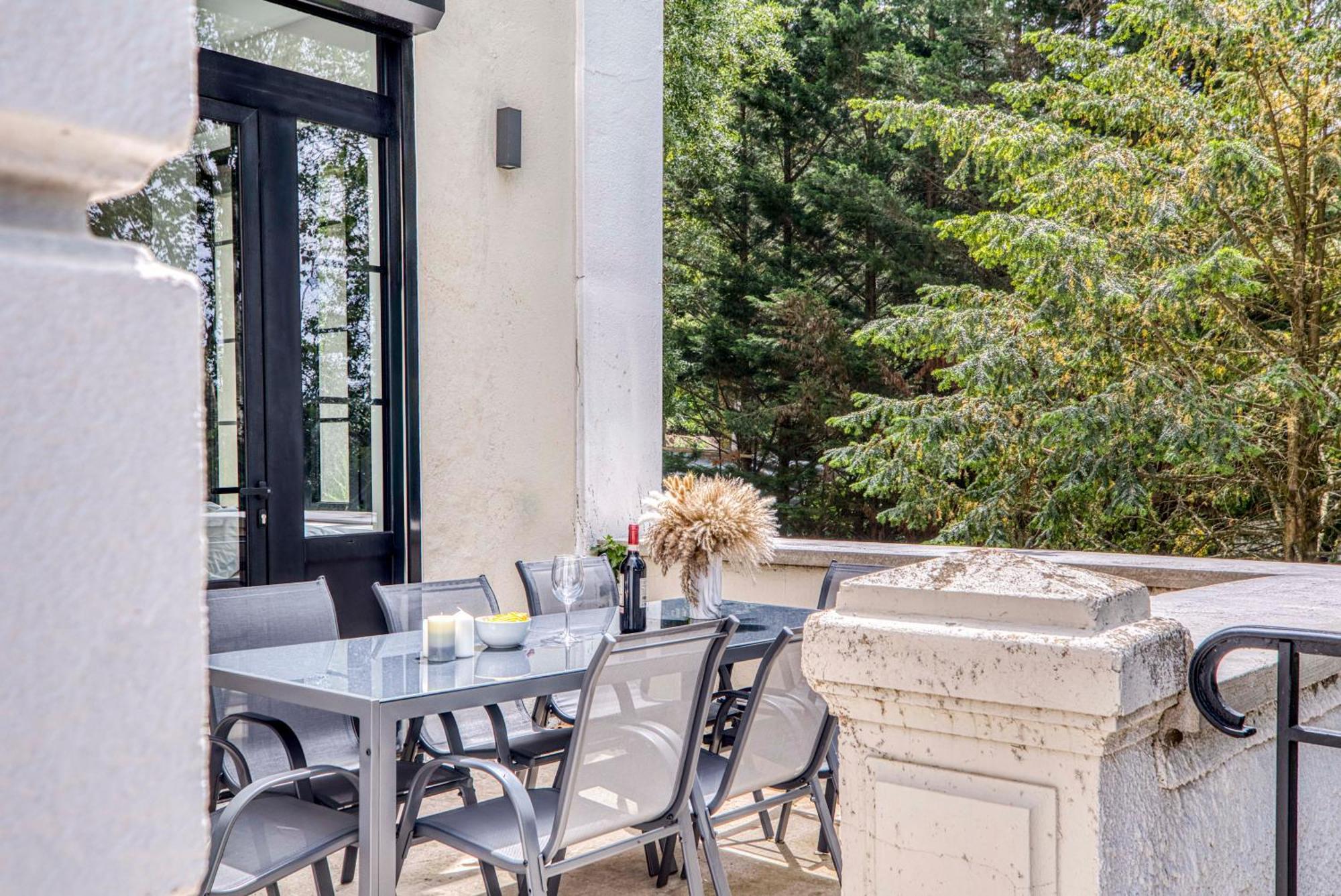 1 - Grand Appartement Spacieux Dans Un Chateau Du 17Eme Siecle, A 15Min De Lyon Vourles Buitenkant foto